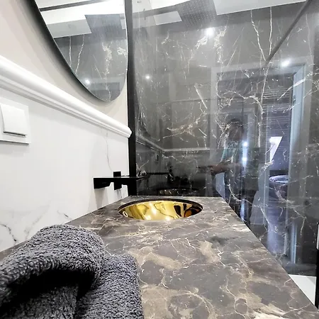 - Z Widokiem Na Jezioro Niegocin Giżycko